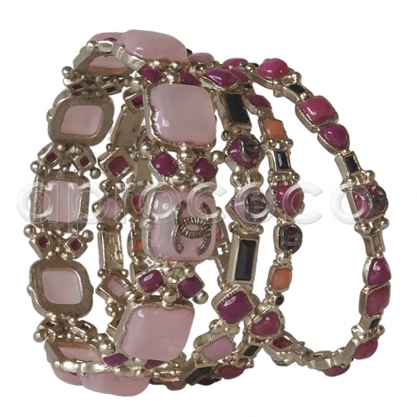 4 IMPOSANTE CHANEL 2012 Armbänder im Set – rosa pink schwarz