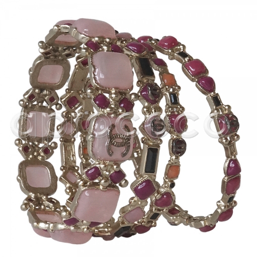 4 IMPOSANTE CHANEL 2012 Armbänder im Set – rosa pink schwarz