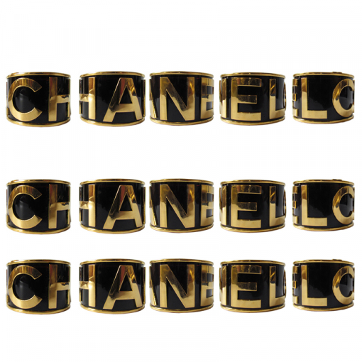 2x CHANEL SIGNATUR Armband mit 3D Buchstaben-Logo ~ Spektakulär!