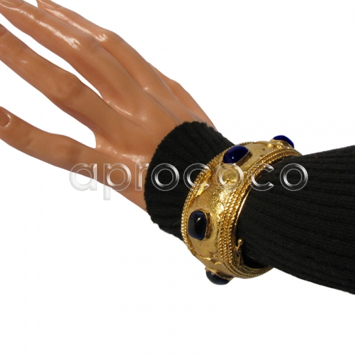 CHANEL GRIPOIX Armband mit saphirblauen Cabochons - RENAISSANCE Revival